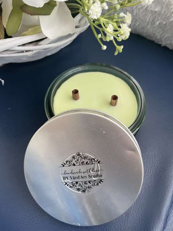 Természetes szúnyogriasztó gyertya zöld üvegtégelyben - citronella és fahéj illattal - Image 3