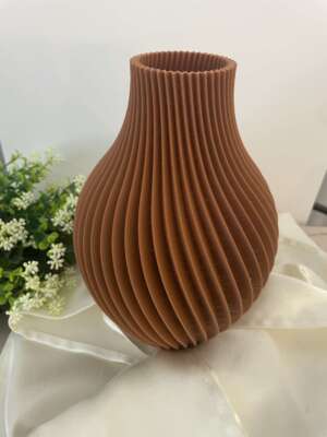 3D nyomtatott barna színű dizájnváza - 22 cm