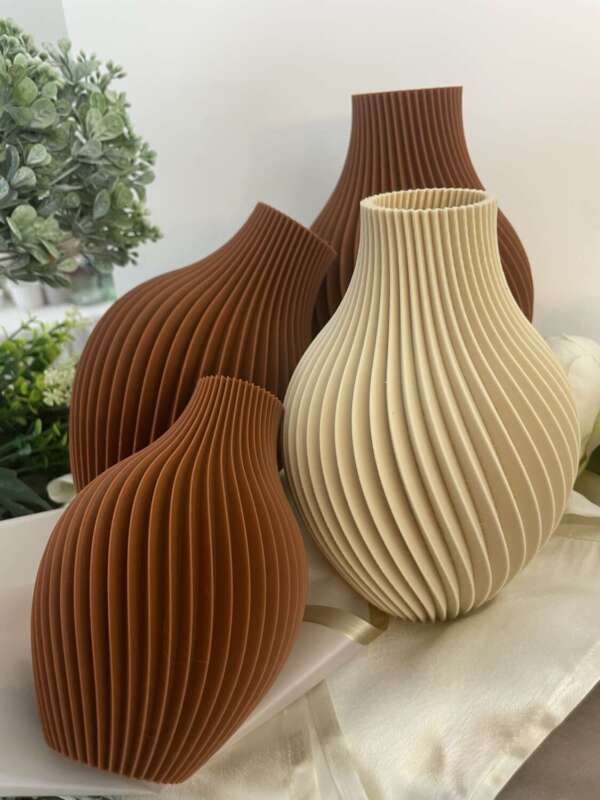 3D nyomtatott barna színű dizájnváza - 22 cm - Image 3