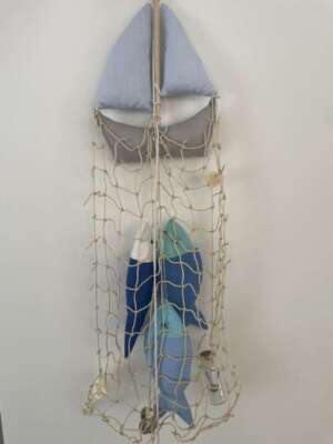 Vitorlás hajó - ajtókopogtató hálóval, halakkal