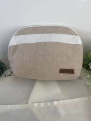 Neszeszer - Barna -fehér csíkkal