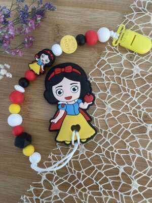 Hófehérkés rágcsalánc rágikával és formagyönggyel