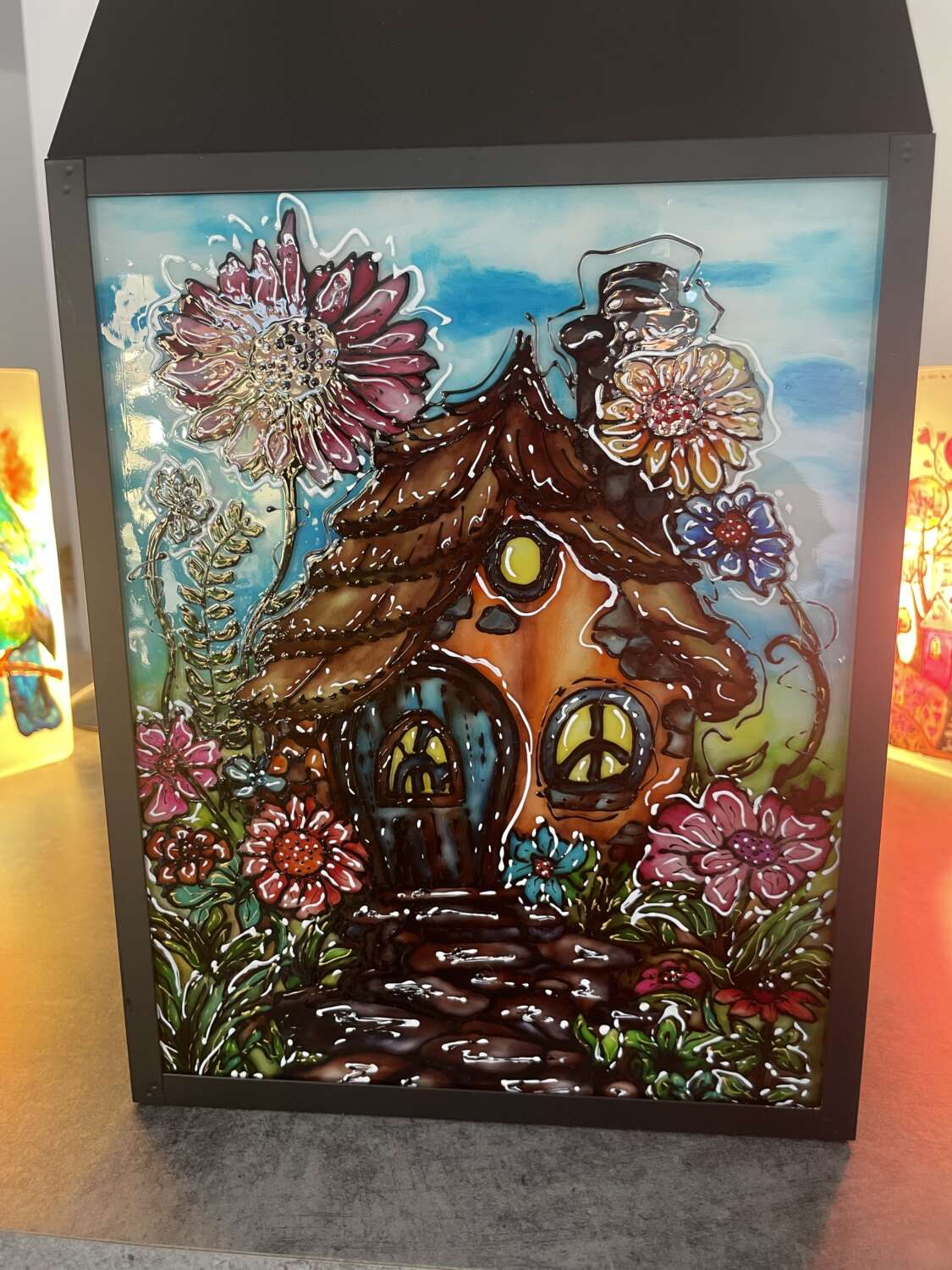 „Manólak” – kézzel festett, nagyméretű lámpás - Image 3