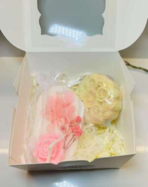 My Time – Relaxációs ajándékcsomag süti alakú fürdőbombával